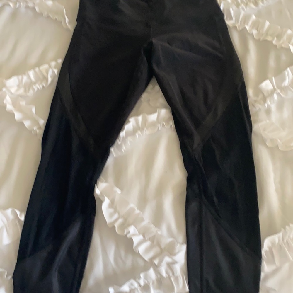 Alo legging! $20 Firm